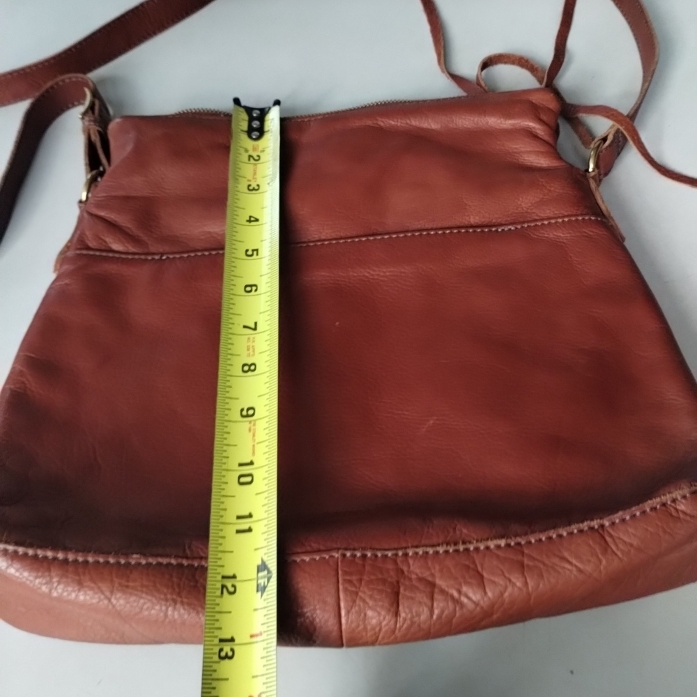 Margot NY Soft BrownLeather Crossbody Bag Lots Of Pockets Travel Bohemian Chic - Picture 10 of 15